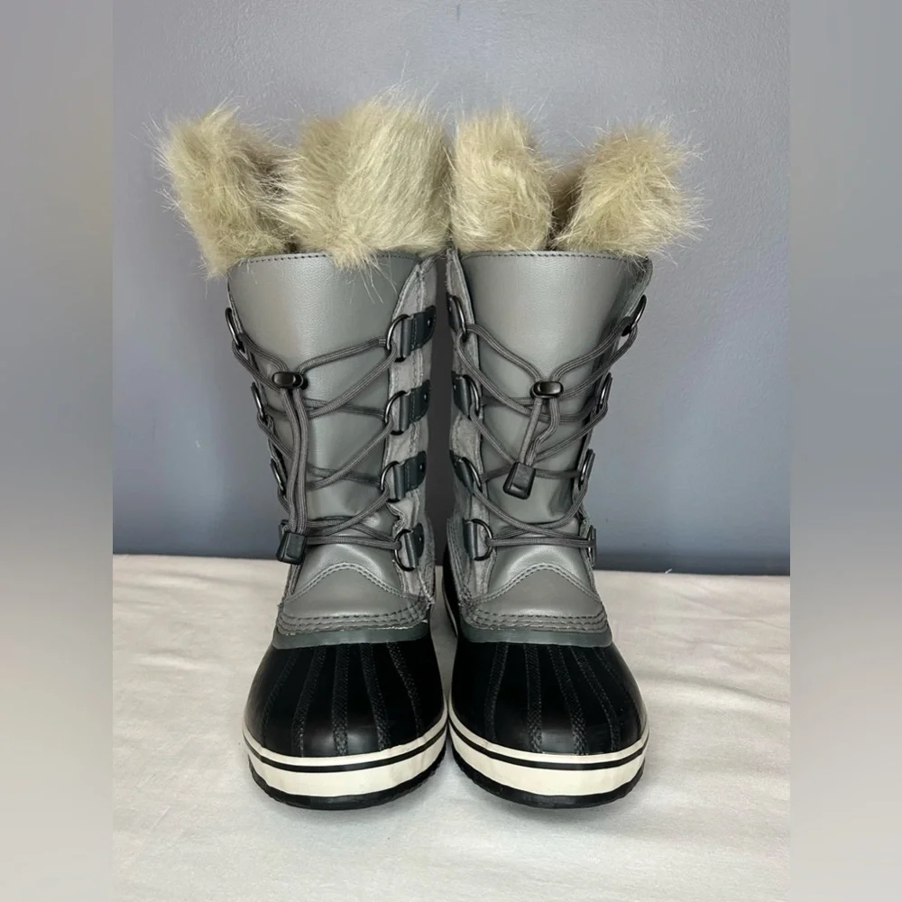 Sorel Joan Of Arctic Boots Womens Size 6 Gray Black Faux‎ Fur Waterproof Snow